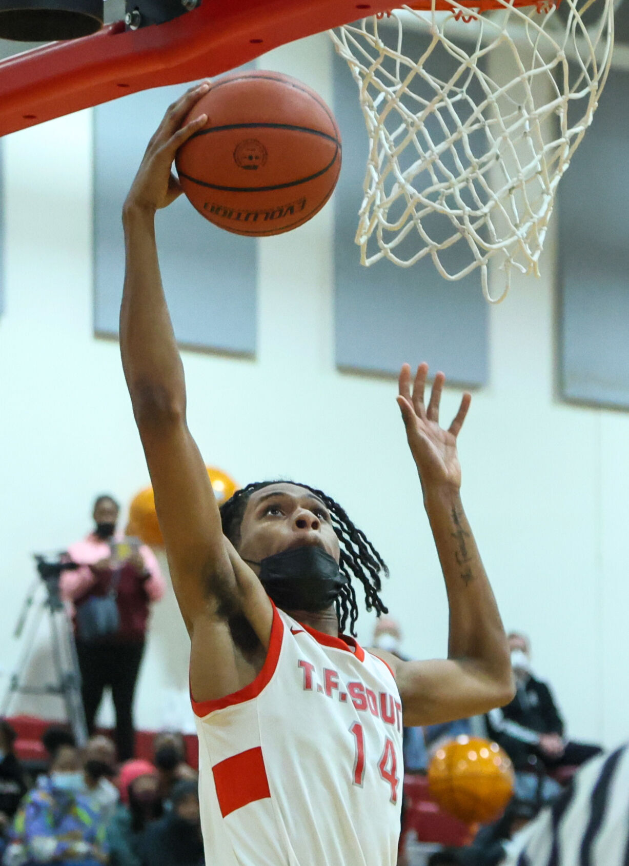 Boys basketball - TF North visits TF South